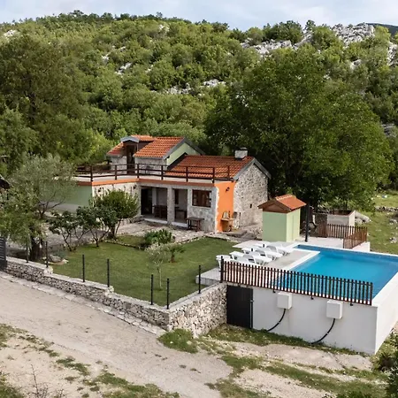 Vila Mramor Neum